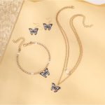 4 Piece Women's Bracelet, Ring, Earring, Necklace, Fashionable Jewelry Set, Trendy Butterfly Pattern Inlaid With Rhinestones