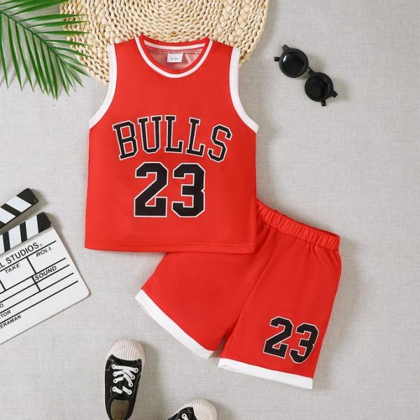 Catpapa 2 pieces of sports outfits for boys aged 3-8, stylish and cool, suitable for sports competitions-red clothes + black numbers