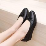 FUXING FASHION Ladies' waterproof leather shoes and flat shoes