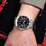 HUAHUA Classic Green Water Ghost Watch With Men's Steel Strap Practical And High-end