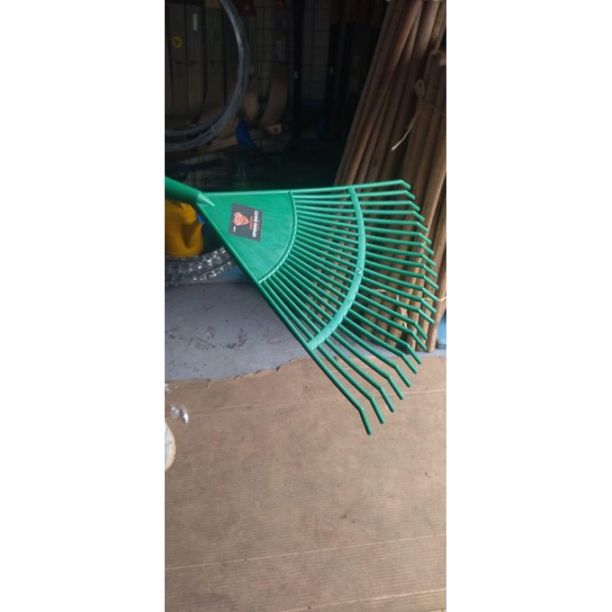 Medium size Leaf and Lawn Rake